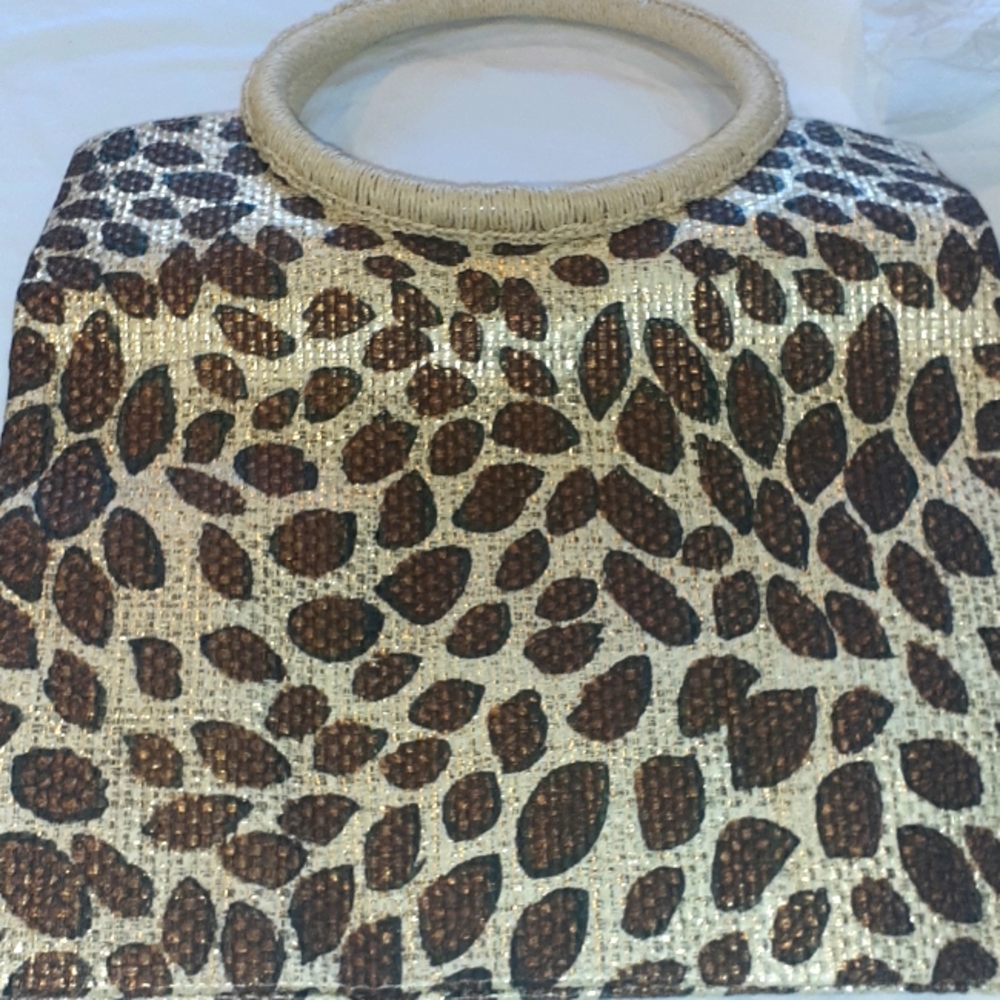 🔥B3G1Free🔥AVON Leopard print tote bag